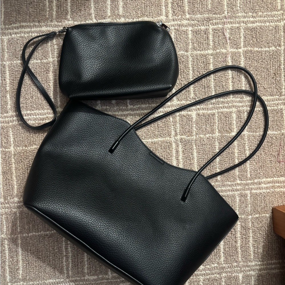 Elegant Black Women's Tote and Pouch Set